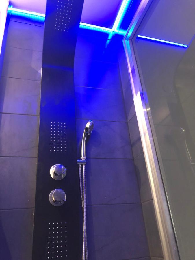 District 01-Luxury Urban Lofts Apartment Thessaloníki Ngoại thất bức ảnh